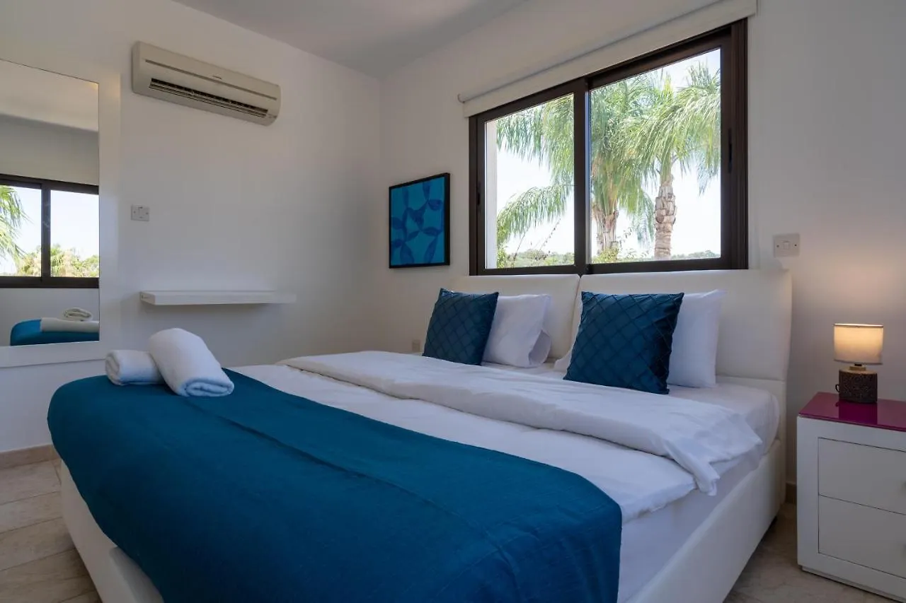 Lime 3-Bedroom Villa In Protaras